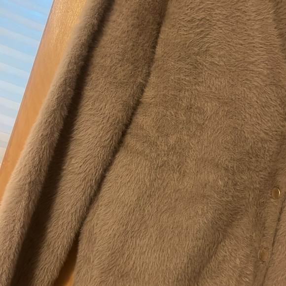 Abercrombie and Fitch fuzzy cardigan - Picture 2 of 3
